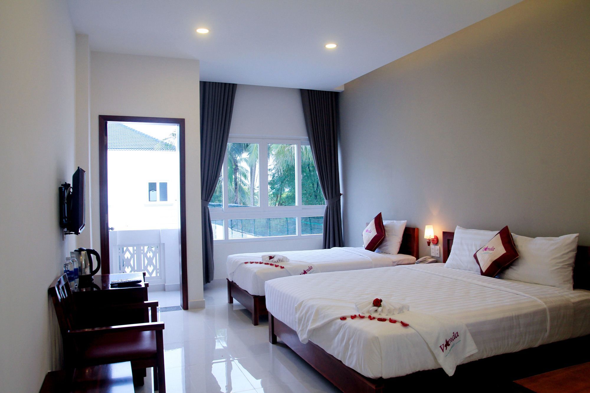 Vanda Hotel Phú Quốc Exterior foto